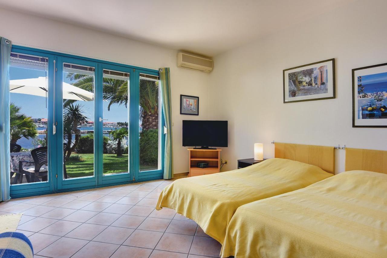 Apartments Villa Ana Medulin Luaran gambar