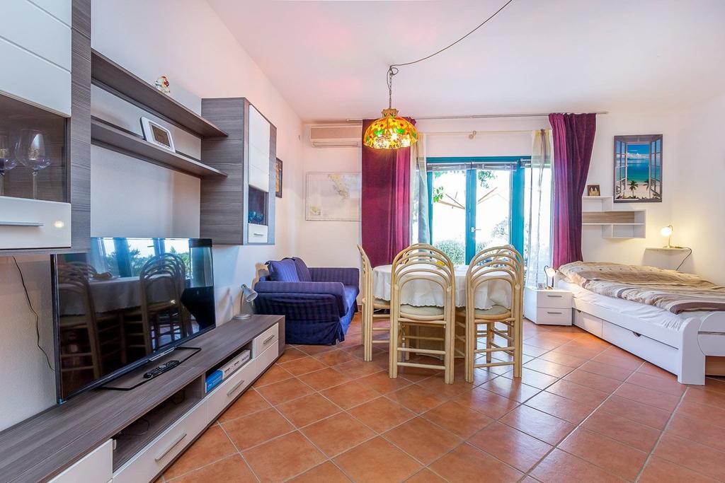 Apartments Villa Ana Medulin Luaran gambar