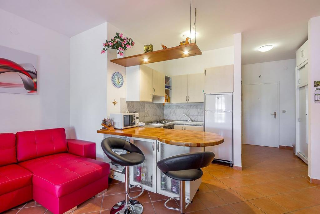 Apartments Villa Ana Medulin Luaran gambar