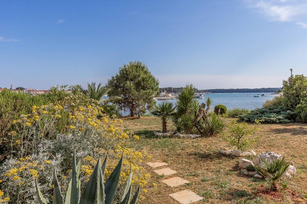 Apartments Villa Ana Medulin Luaran gambar